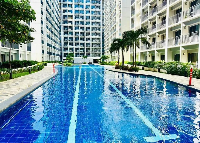 Cozy 1br At Shore 2 With Balcony Apartment
