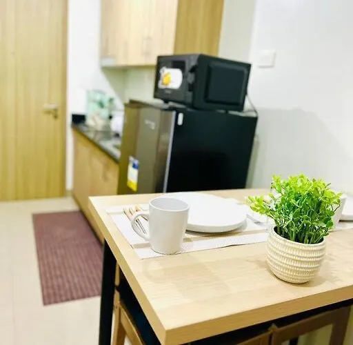 Cozy 1br At Shore 2 With Balcony Manila