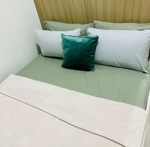 Apartment Cozy 1br At Shore 2 With Balcony